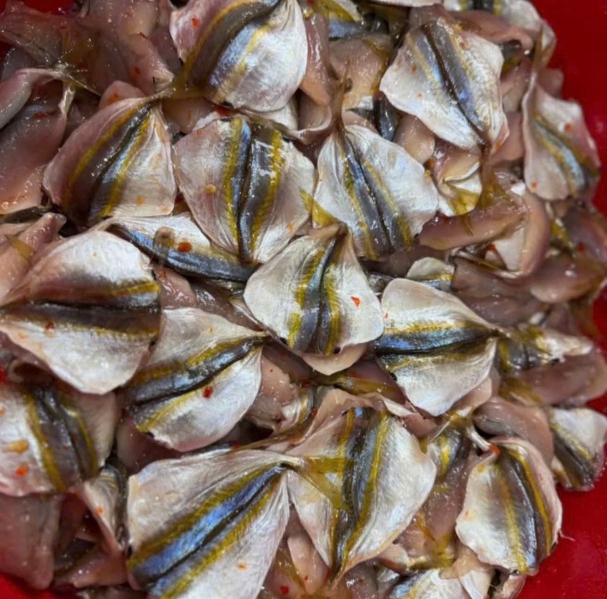 Cá Chỉ Vàng Phơi Khô